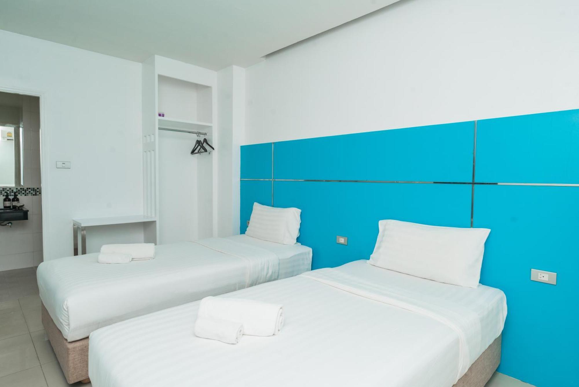 Patong Diamond Hotel Bagian luar foto