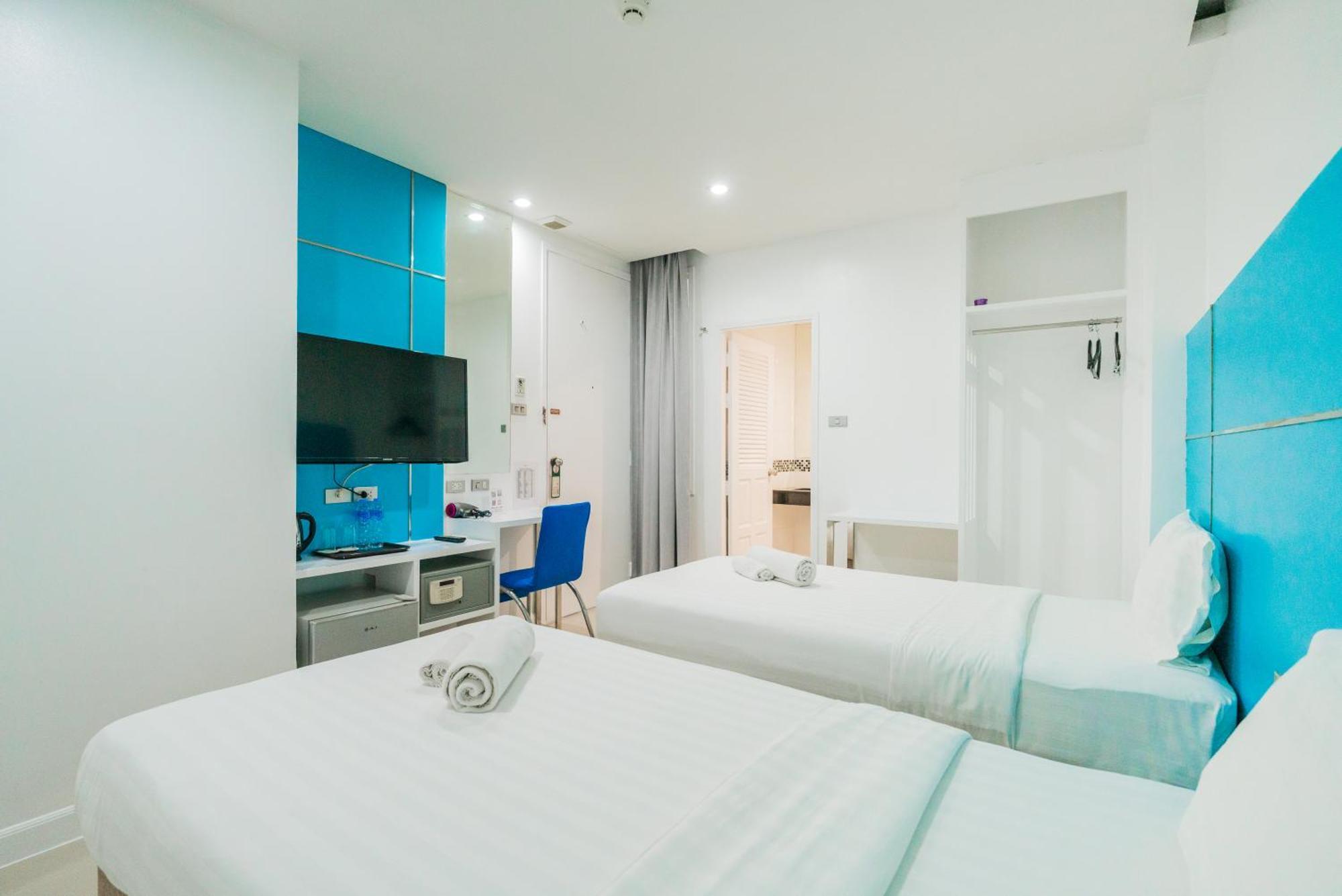 Patong Diamond Hotel Bagian luar foto