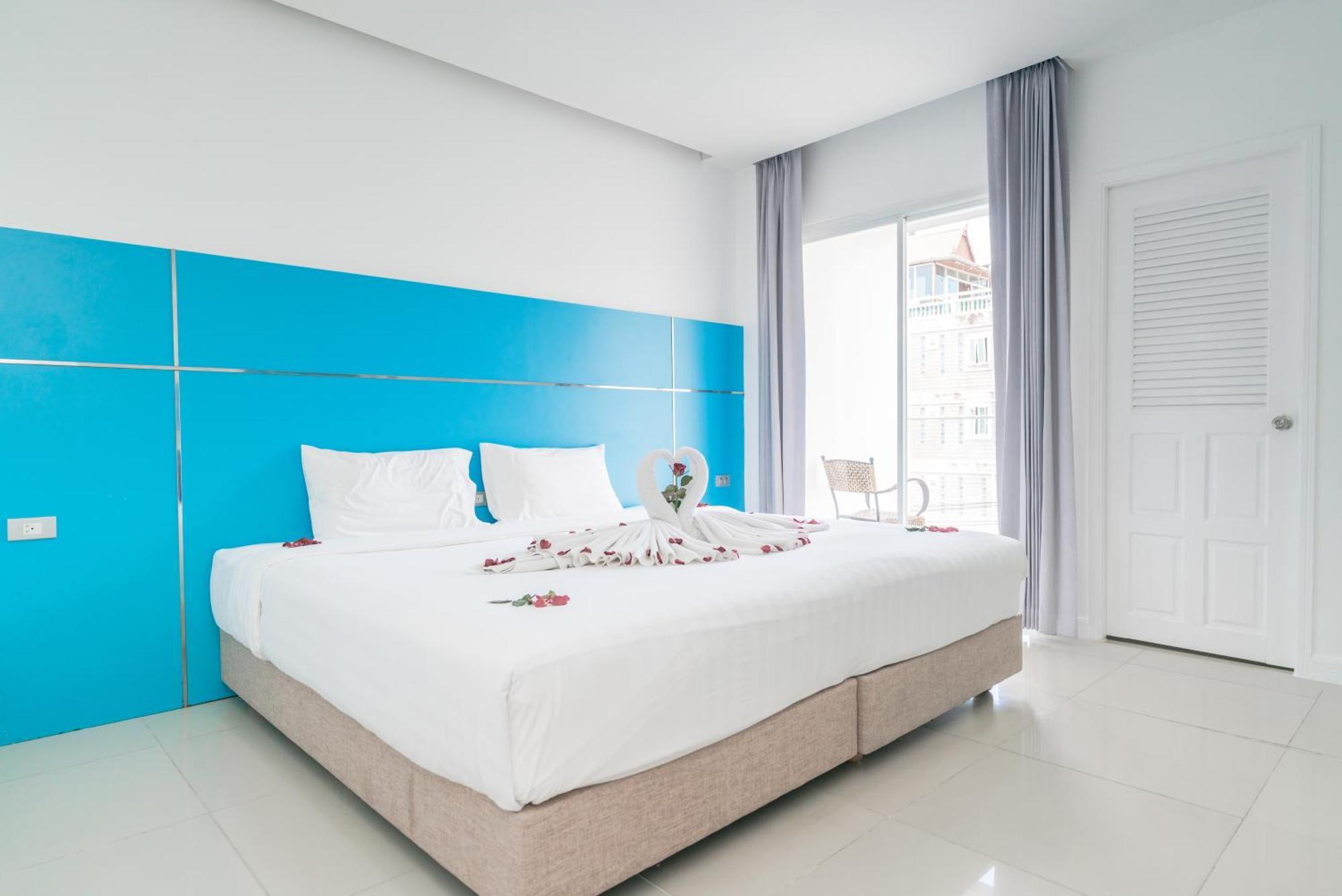 Patong Diamond Hotel Bagian luar foto