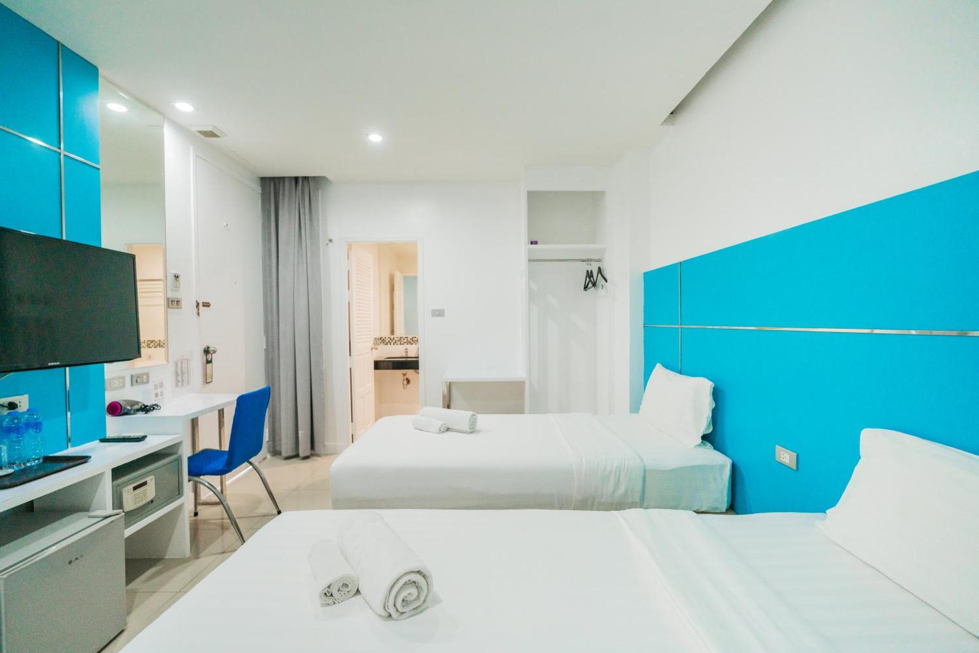 Patong Diamond Hotel Bagian luar foto